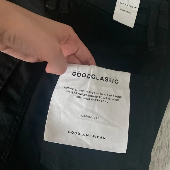 Good American High Rise Straight Leg JeansGood American Good Classic Jeans